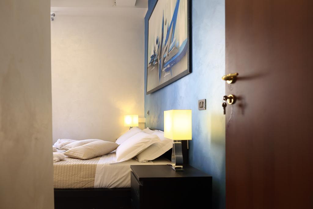 Mirko Luxury Inn Roma Ngoại thất bức ảnh
